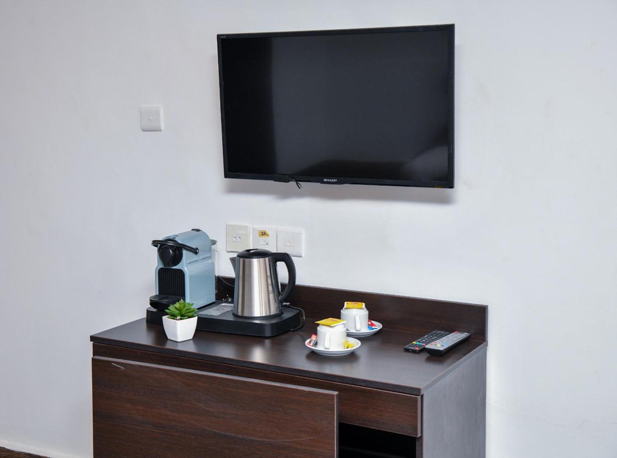 Quatre Saisons Hotel Nouakchott Bagian luar foto